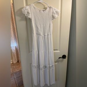 Zesica white smocked top maxi. Size S